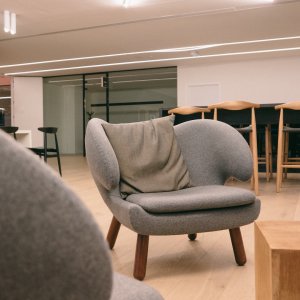 Mobilier de bureau : les indispensables pour vos espaces détente