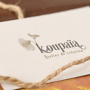 Création du logo et cartes de visite sur papier naturel