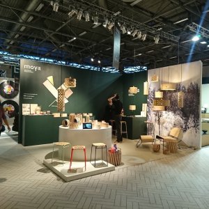 Stand Moya