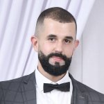 Mehdi B.
