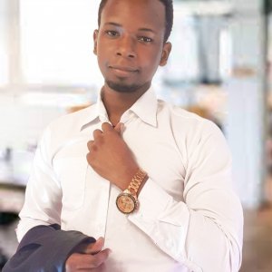 Jyl J.