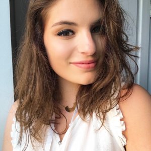 Sarah R.