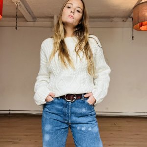 Julie B.
