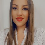 Estelle B.