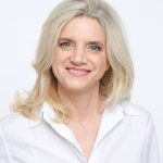 Anne R.
