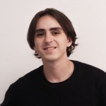 Alexandre V.