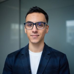 Nadir L.