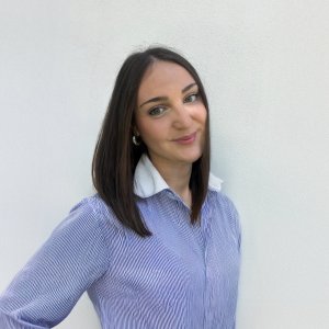 Leana L.