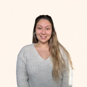 Ana F.