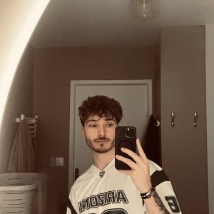 Dylan C.