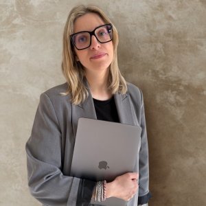 Elsa G.
