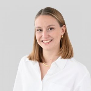 Laurine D.
