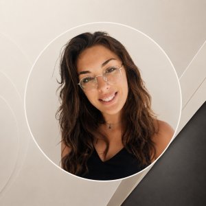 Julie D.