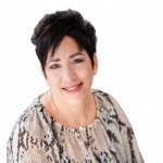 Célia M.